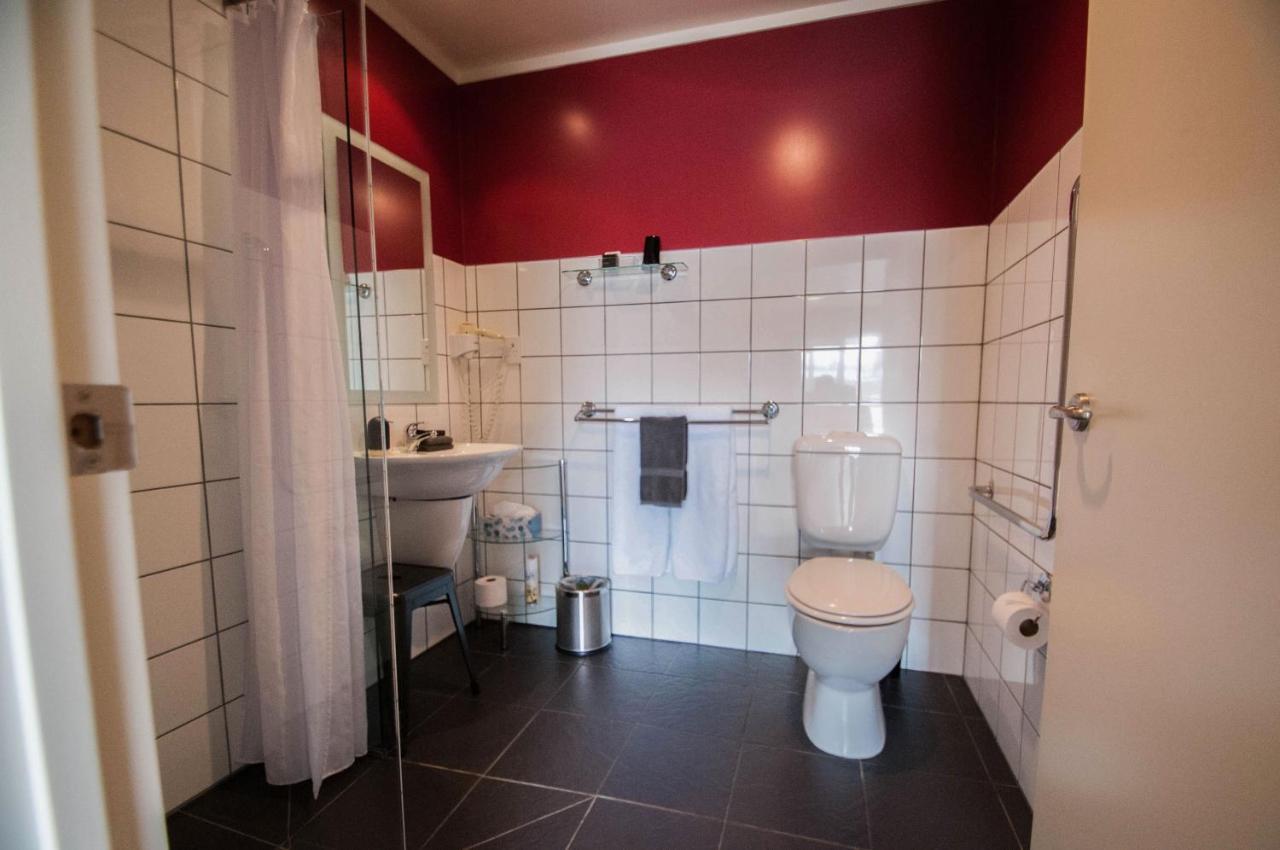 Jafa'S Motels Lawrence Εξωτερικό φωτογραφία