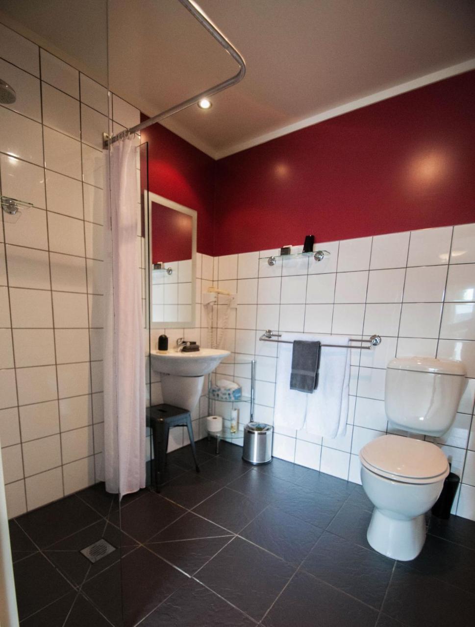 Jafa'S Motels Lawrence Εξωτερικό φωτογραφία