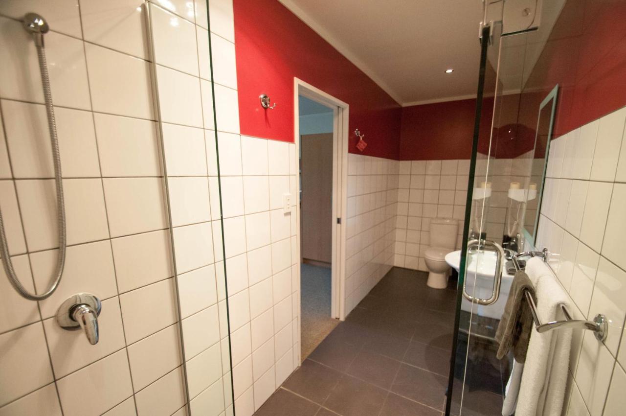 Jafa'S Motels Lawrence Εξωτερικό φωτογραφία